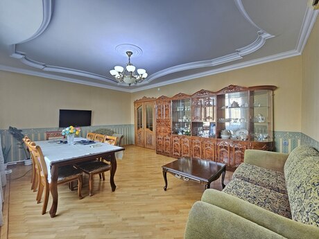 3 otaqlı mənzil, 120 m², Badamdar: 360 000 ₼ 2