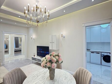 3-комн. новостройка - Насиминский  р. - 99 м²