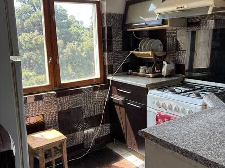 Elan №6309483 - Bakı, Neftçilər m., 2 otaqlı, 50 m², 5/5 mərtəbə