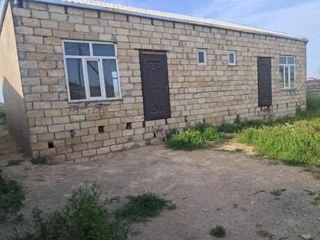 4 otaqlı həyət evi/bağ evi - Buzovna q. - 76.2 m²