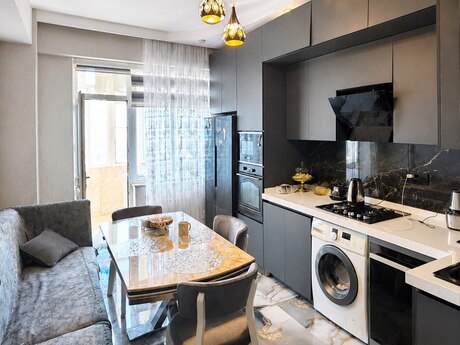 3 otaq · 118 m² · 12/18 mərtəbə, Nəsimi