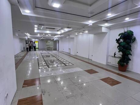 Объект - м. 28 мая - 300 м²