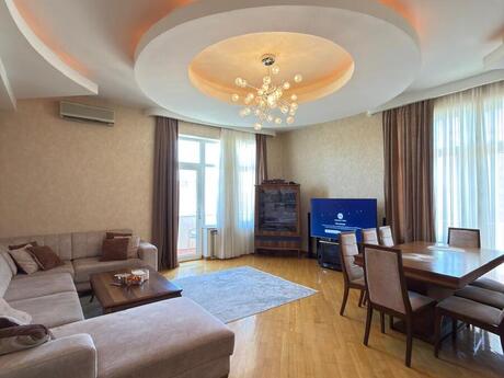Elan №6309966 - Bakı, Nizami m., 3 otaqlı, 175 m², 9/10 mərtəbə