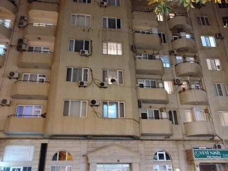 Elan №6309980 - Bakı, Nəriman Nərimanov m., 4 otaqlı, 160 m², 12/17 mərtəbə