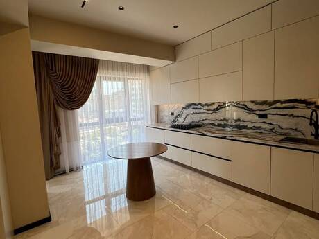 Kirayə 3 otaqlı mənzil, 130 m², Şah İsmayıl Xətai: 2 300 ₼/ay 4