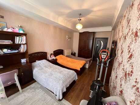 3 otaqlı mənzil, 140 m², Neftçilər: 255 000 ₼ 3