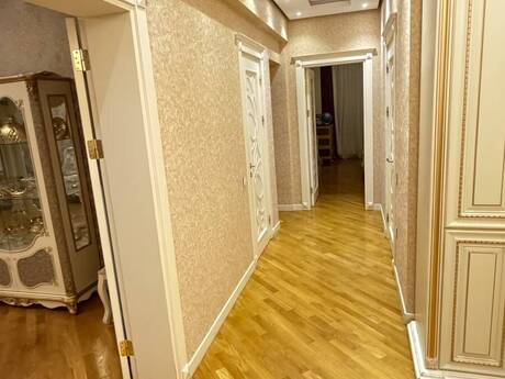 3 otaqlı mənzil, 134 m², Elmlər Akademiyası: 450 000 ₼ 2