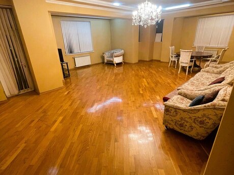 Elan №6310259 - Bakı, 28 May m., 3 otaqlı, 175 m², 4/18 mərtəbə