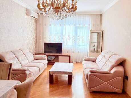 2-комн. новостройка - м. Ахмедлы - 96 м²