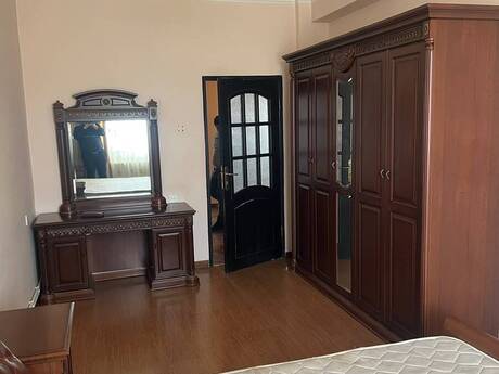 3-комн. новостройка - Хатаинский р. - 130 м²