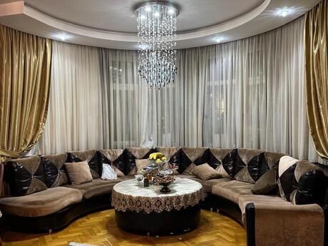 3 otaqlı mənzil, 120 m², 28 May: 323 000 ₼ 2
