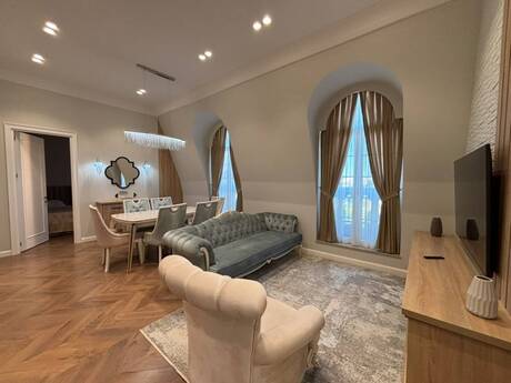 Kirayə 3 otaqlı mənzil, 110 m², Knightsbridge Residence White City: 3 000 ₼/ay 3