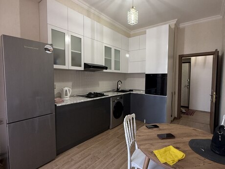 Сдаётся 1-комнатная квартира в новостройке, 28 May, 60 м², 750 AZN/мес, фото 4 / 12
