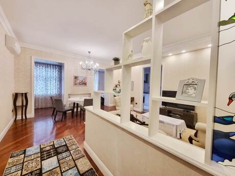 3-room apartment for rent, 95 m², Sahil: 1 500 ₼/mo 5