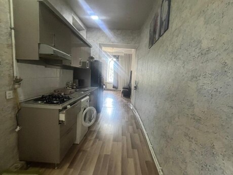 Elan №6310772 - Bakı, 28 May m., 3 otaqlı, 90 m², 4/4 mərtəbə