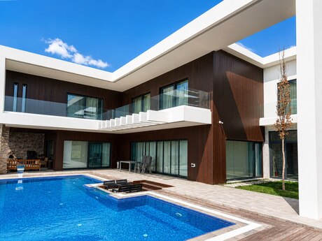 5-комн. дом/дача - пос. Нардаран - 370 м²