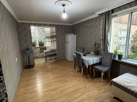 2 otaqlı mənzil, 40 m², 28 May: 138 000 ₼ 2