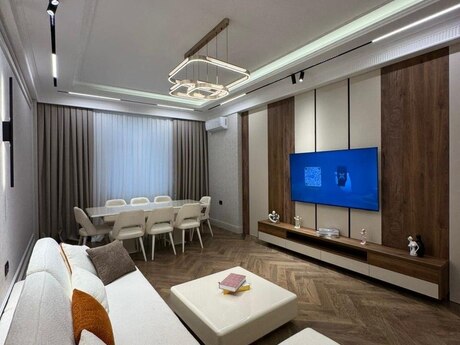 Renessans Palace kompleksində 3 otaqlı yeni tikili mənzil satılır, 120 m², 650 000 AZN, şəkil 2 / 12