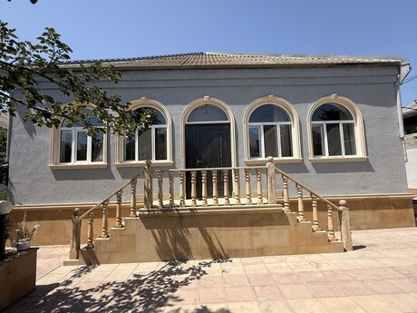 4 otaqlı həyət evi/bağ evi - Binə q. - 125 m²