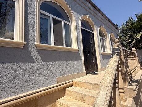 4 otaqlı həyət evi/bağ evi - Binə q. - 125 m²