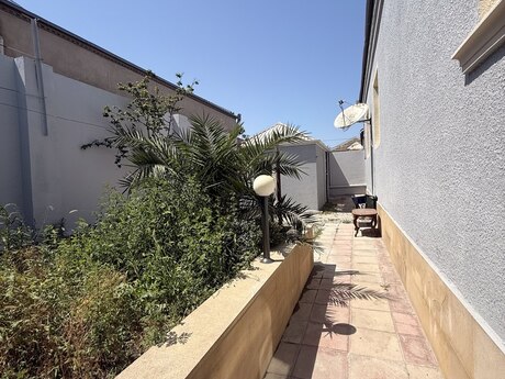 4 otaqlı həyət evi/bağ evi - Binə q. - 125 m²