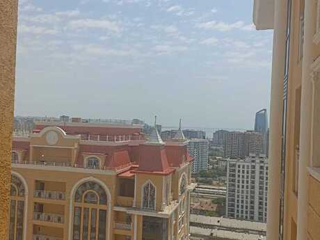 3-room new-build apartment for sale in Triumph Palace, 173 m², 445 000 AZN, photo 2 / 9