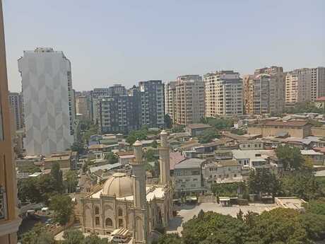 3-room new-build apartment for sale in Triumph Palace, 173 m², 445 000 AZN, photo 3 / 9