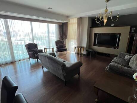 5 rooms · 200 m² · floor 6/16, İçəri Şəhər