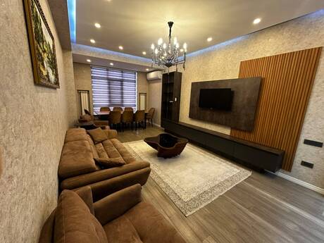 3-комн. новостройка - м. Иншаатчылар - 100 м²