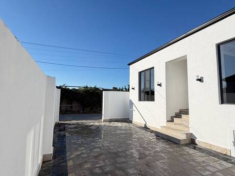 4 otaqlı həyət evi, 80 m², Binə: 125 000 ₼ 4