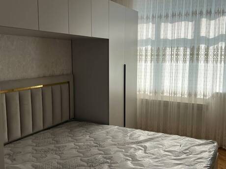 3-комн. новостройка - м. 20 января - 135 м²
