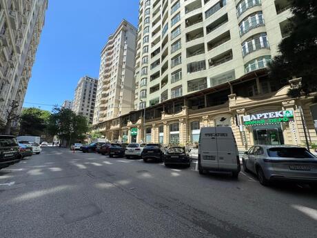 Elan №6311724 - Bakı, Nərimanov r., 6 otaqlı, 280 m²