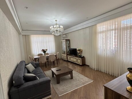 Объявление №6311848 - Баку, м. Ази Асланов, 3-комн., 87.5 м², 12/17 этаж