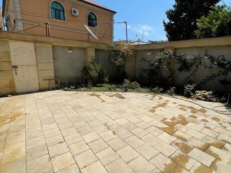 6 otaqlı həyət evi, 450 m², Bakıxanov: 320 000 ₼ 2