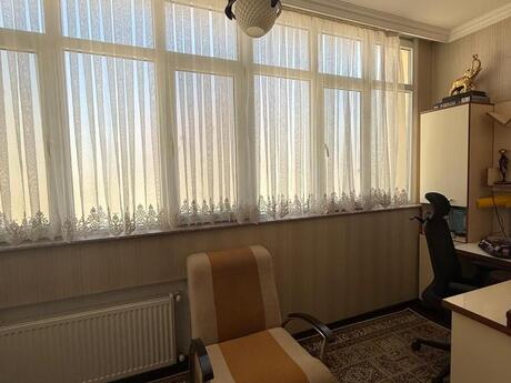 Kirayə 3 otaqlı mənzil, 130 m², Nəriman Nərimanov: 1 200 ₼/ay 4