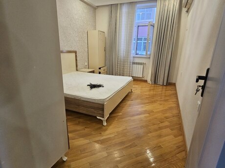 2-room apartment for rent, 100 m², Nəsimi: 599 ₼/mo 5