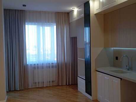 4 otaqlı mənzil, 162 m², 8 Noyabr: 385 000 ₼ 3