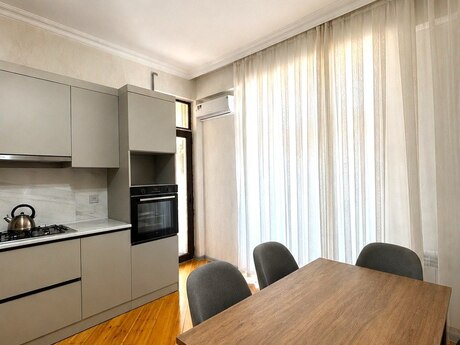 Elan №6312382 - Bakı, Dərnəgül m., 2 otaqlı, 80 m², 8/15 mərtəbə