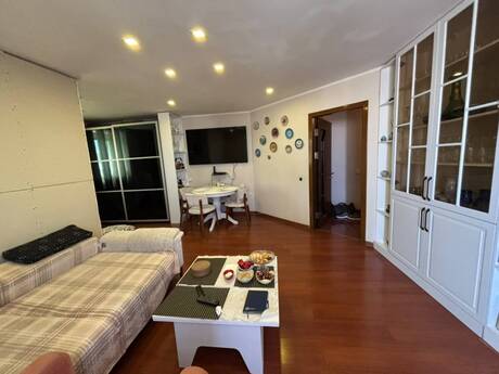 2 otaqlı köhnə tikili - İçəri Şəhər m. - 45 m²