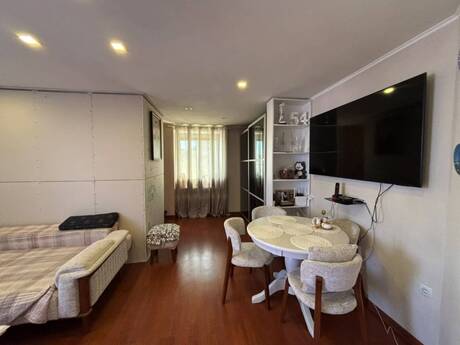 2 otaqlı köhnə tikili - İçəri Şəhər m. - 45 m²