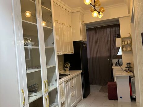 Kirayə 3 otaqlı mənzil, 85 m², Elmlər Akademiyası: 1 200 ₼/ay 2