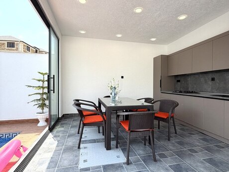 4 otaqlı həyət evi, 150 m², Şüvəlan: 278 000 ₼ 2