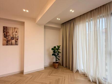 2 otaqlı mənzil, 80 m², 20 Yanvar: 260 000 ₼ 2