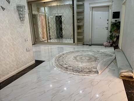 4-room apartment for rent, 141 m², Memar Əcəmi: 1 400 ₼/mo 2