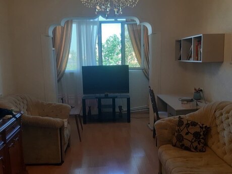 Elan №6312800 - Bakı, Memar Əcəmi m., 4 otaqlı, 90 m², 9/9 mərtəbə