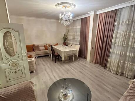 Elan №6312825 - Bakı, İnşaatçılar m., 5 otaqlı, 130 m², 8/9 mərtəbə