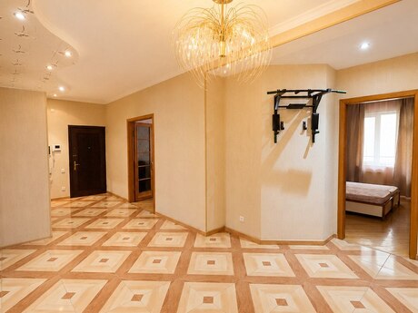 Kirayə 4 otaqlı mənzil, 165 m², Nəriman Nərimanov: 1 390 ₼/ay 2