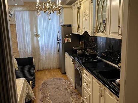 3-room apartment, 115 m², Bakıxanov: 185 000 ₼ 2