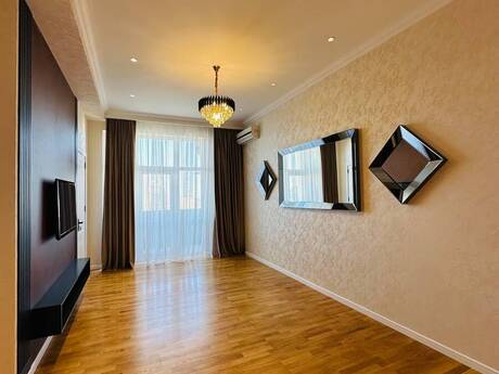 2 otaqlı mənzil, 72 m², 8 Noyabr: 259 000 ₼ 4