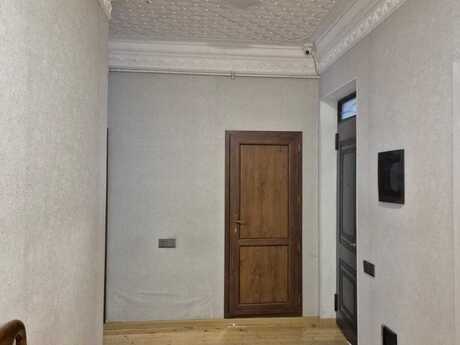 3 otaqlı mənzil, 110 m², Bakıxanov: 175 000 ₼ 3